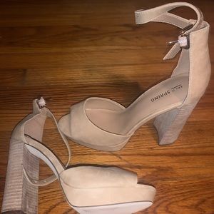 Size 7.5 Call it Spring Heels